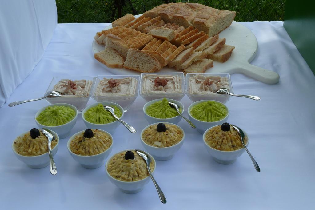 Agriturismo Ristorante Albachiara Villa Carpeneto Luaran gambar